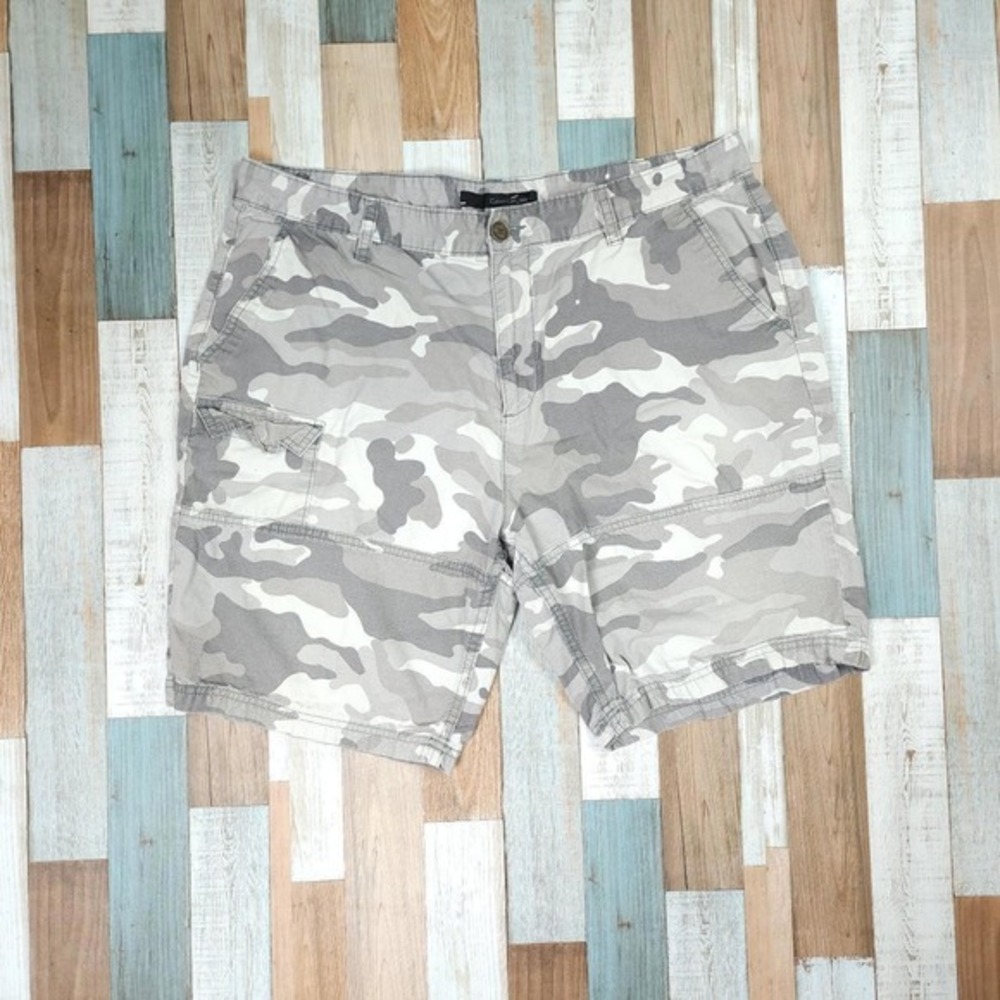 Calvin Klein Casual Mens Camo Cargo‎ Shorts Sz 40